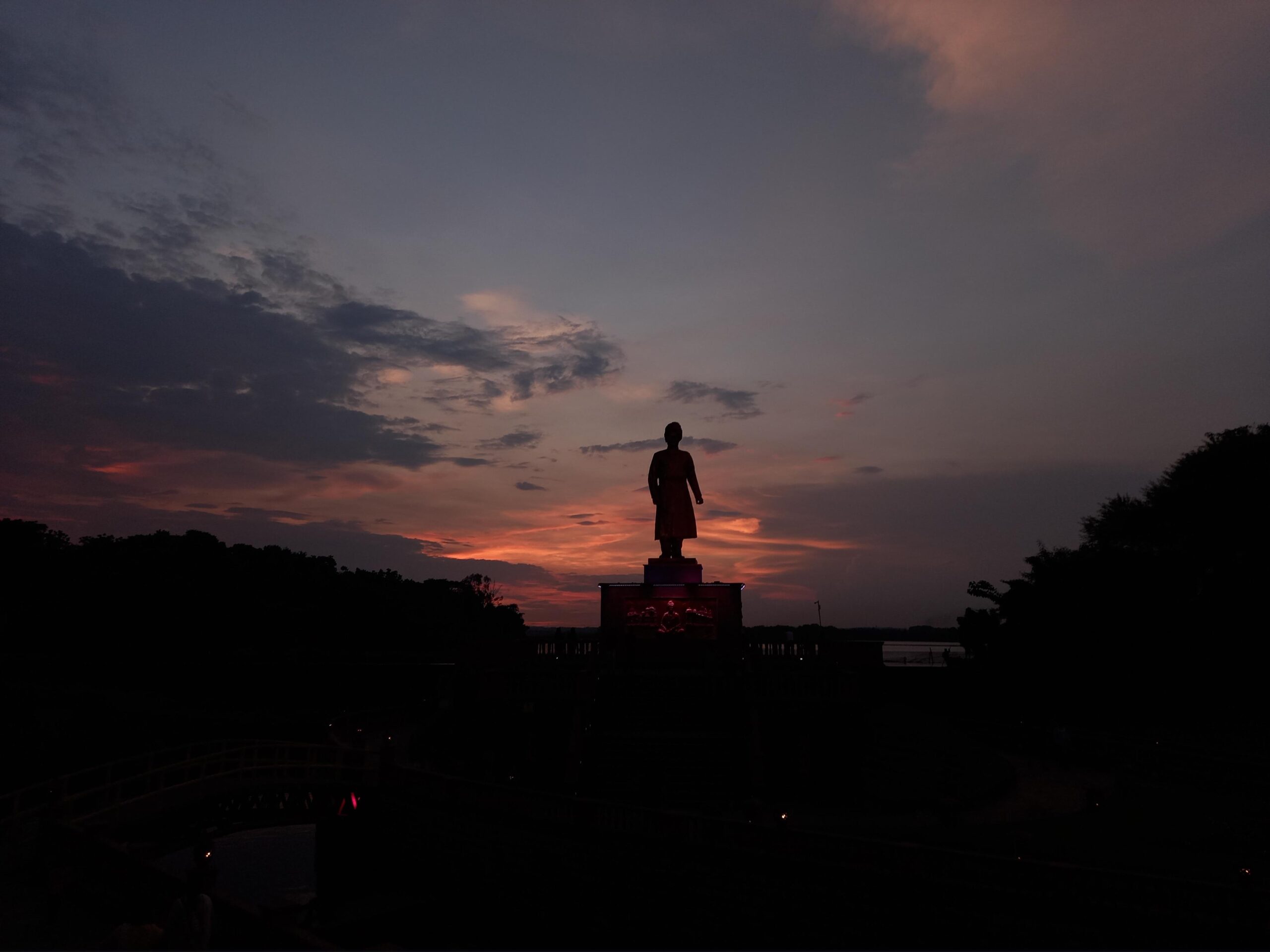 Swami Vivekananda on why Hindus don’t say “My god is true and yours is not”