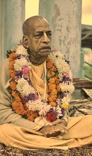 When Srila Prabhupada Mastered a Dictaphone: Shattering Assumptions About Tradition and Tech
