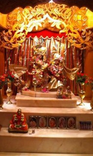 Transforming Longing into Living Presence: Arcana, Bhakti-Yoga, and Inclusive Community Darshan
