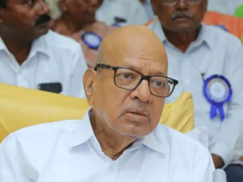 Rama Reddy Mamidi, Padma Awardee from Telangana, seated in a white shirt and glasses at a public event, featured for Bharat Positive Unsung Heroes.