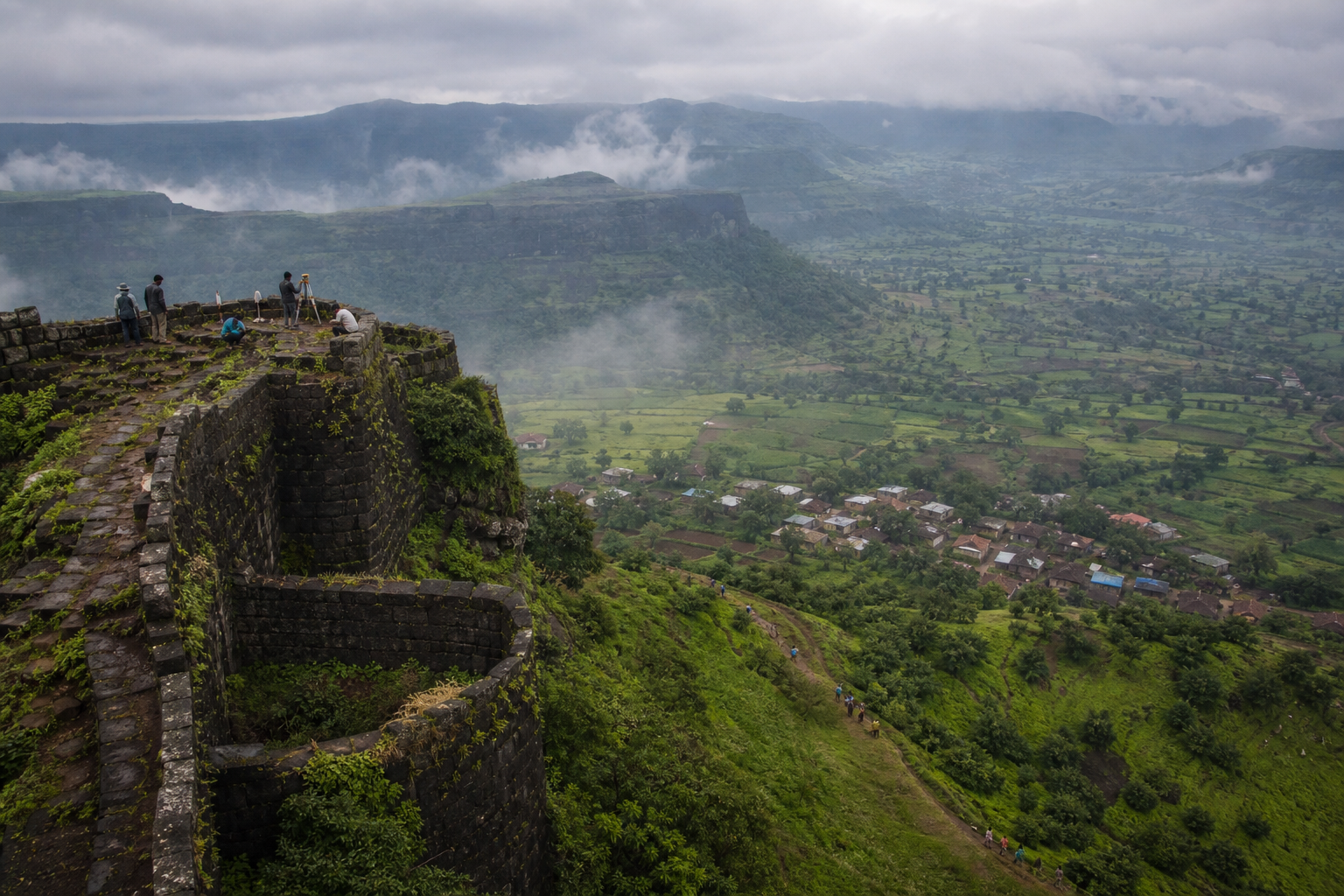 Governing Maharashtra’s Fort Conservation Beyond Deadlines