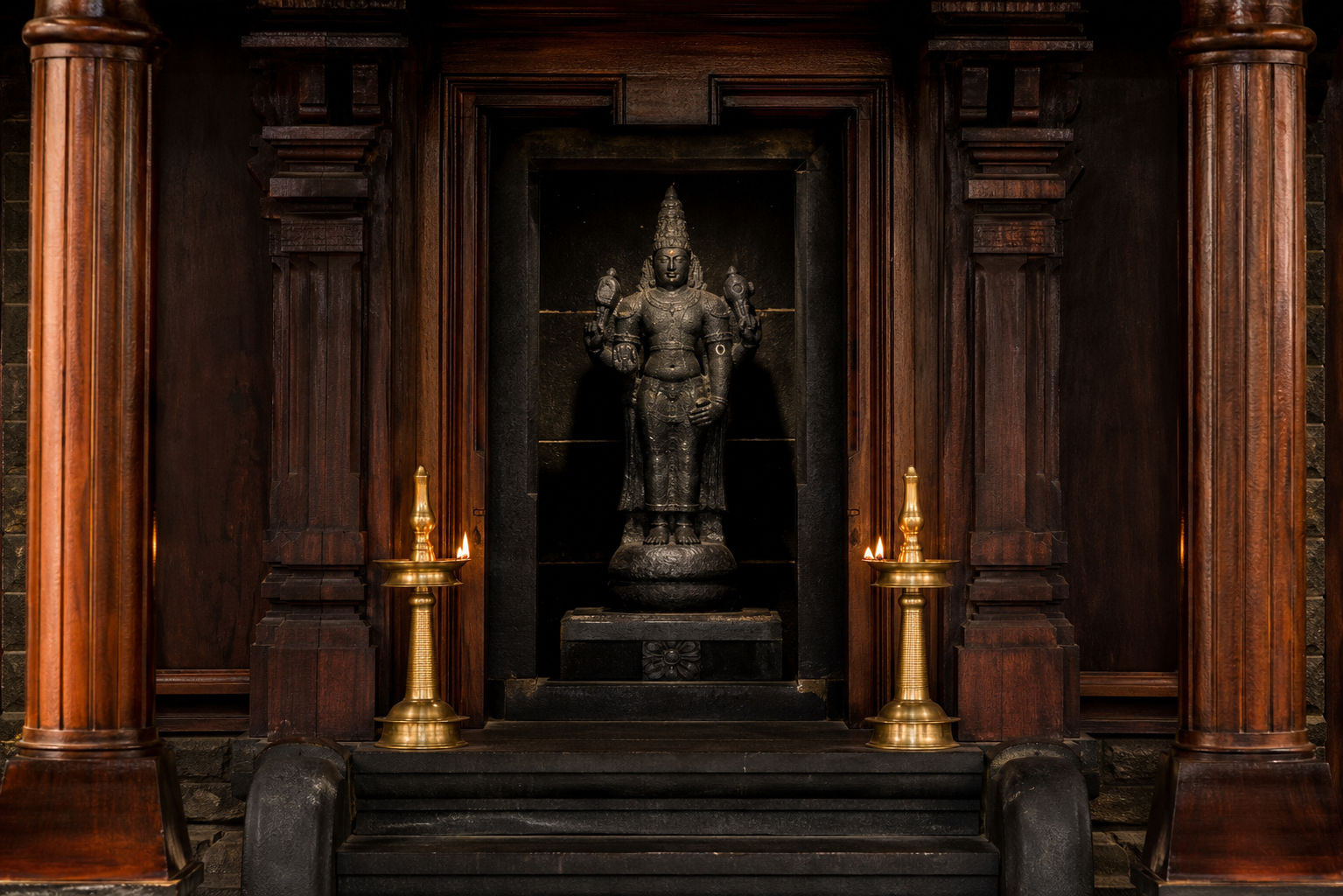 A cutaway illustration shows a closed Kerala temple sanctum above nested square foundation layers and a centered vertical axis.